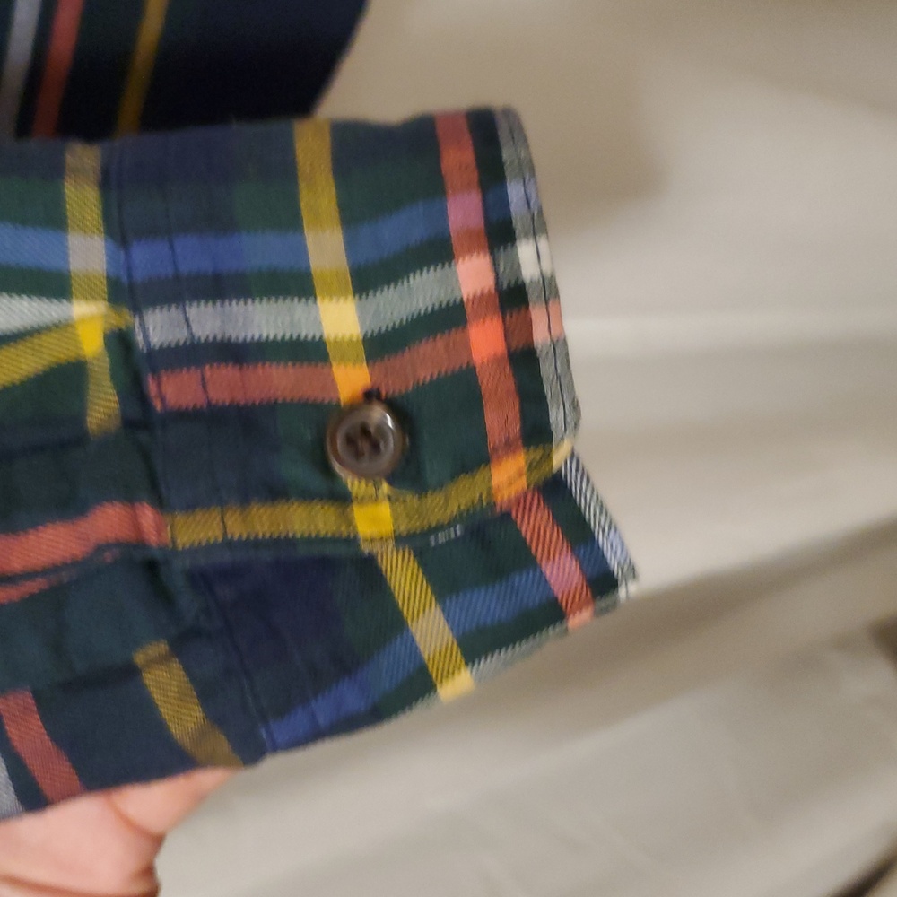 $5 - OLD NAVY women's blue plaid shirt - Picture 4 of 7